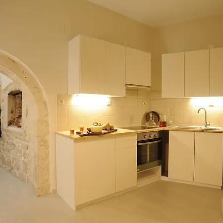 Eco With Pool Vakantiehuis Vederoi