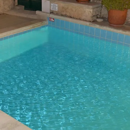 Eco With Pool *